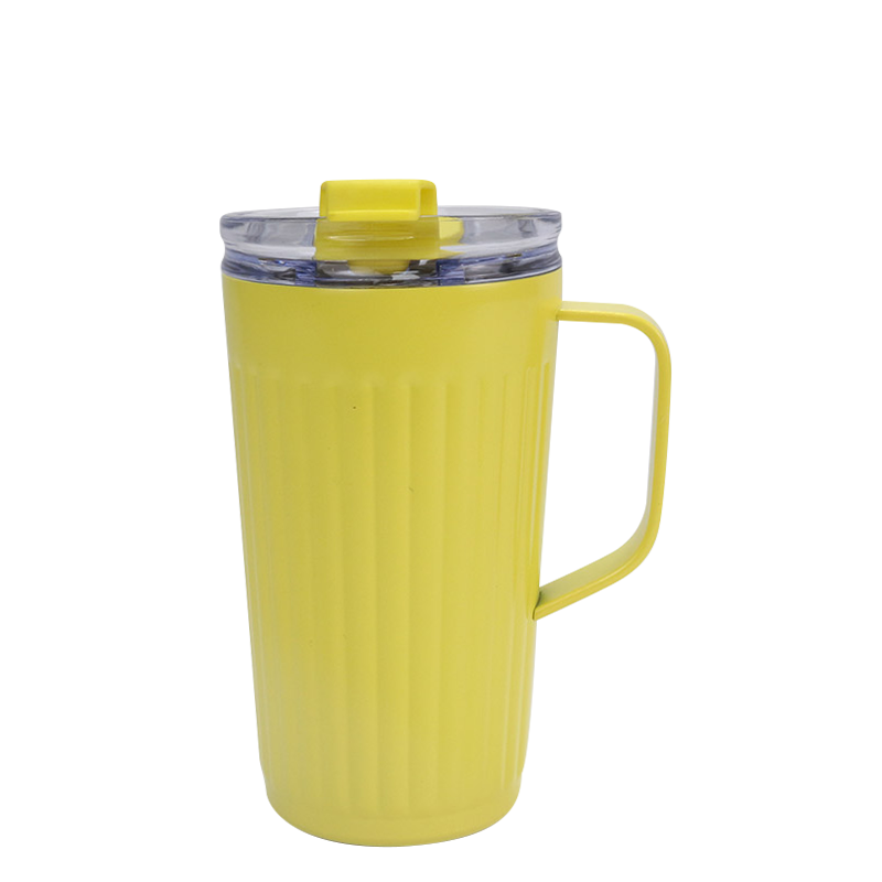 350ml 304 Liners 201 Material exterior Taza con mango de paja tipo empuje y tapete antideslizante