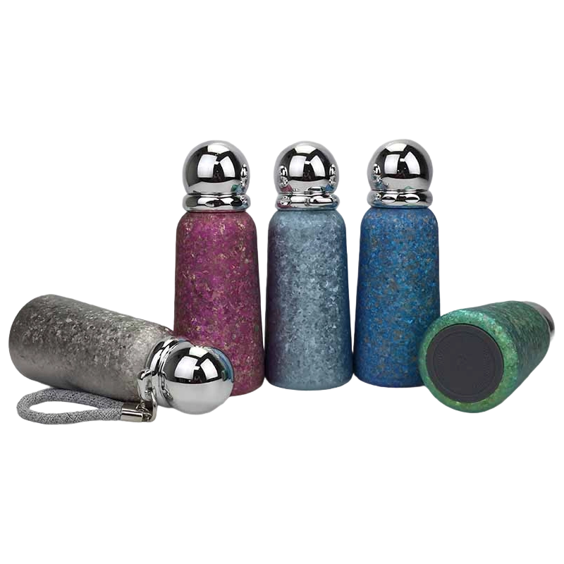 Taza de titanio con mango trenzado de 360 ​​ml y tapa de espejo esférico