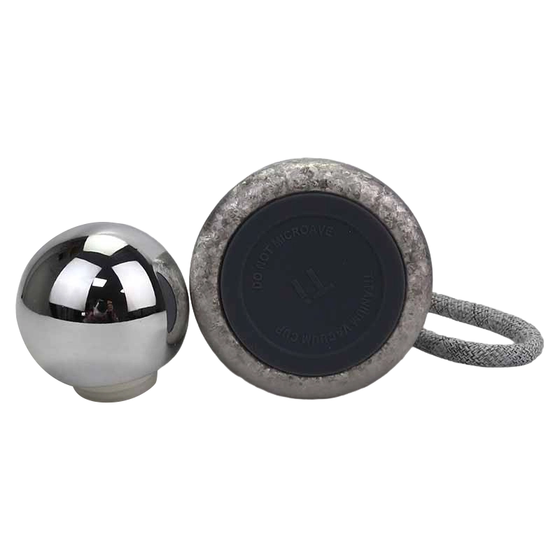 Taza de titanio con mango trenzado de 360 ​​ml y tapa de espejo esférico