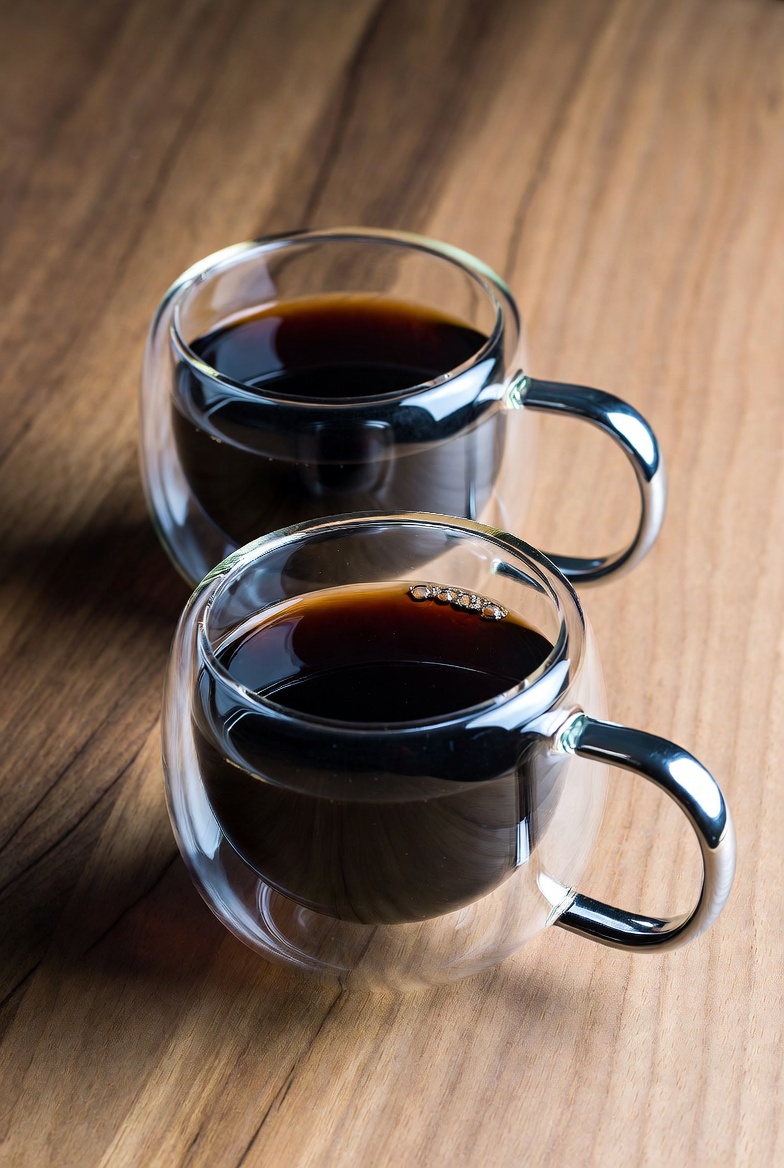 ¿Cómo mejoran las tazas de doble pared la comodidad, la seguridad y el café diario?